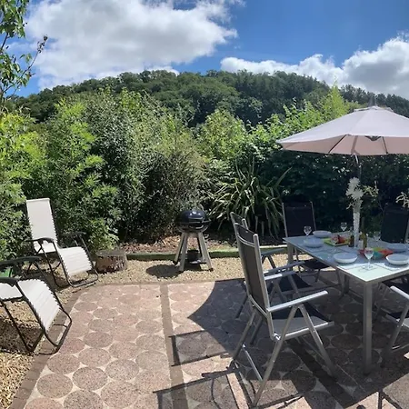 Quai Du Val Is A Charming Pet And Family Friendly Riverside In Lehon Close To Sleeps 7 Dinan